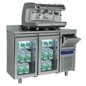Gekoelde Werkbank | 2 Glazen Deuren + Uitkloplade En Opstand | GN1/1 | -2°/+8°C | Matro BNC0001BAR/F