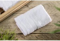 HR083 Mitre Comfort Nova handdoeken wit