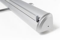 Syna Roll-Banner Triangle 150 X 220 cm 2 Voeten - RBTR150