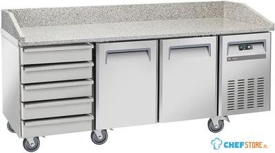 Diverso By Diamond Koelwerkbank voor Pizzeria, 2 Deuren en 600x400, 5 Neutrale Laden en 600x400, op Wielen, 2 met Remmen - WR-PZ20-52