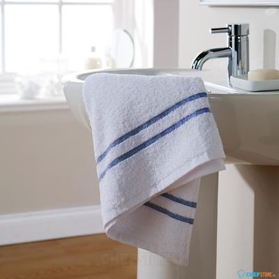 Mitre Comfort GW391 Sports Towel White Large