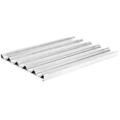 Mastro Geperforeerde Aluminium Schaal Met 5 Lekkanalen En Ondersteuning (600X400 Mm) | LEC30004 1