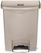 Rubbermaid Slim Jim Front Step pedaalemmer 30ltr beige - GL021