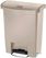 Rubbermaid Slim Jim Front Step pedaalemmer 30ltr beige - GL021 2